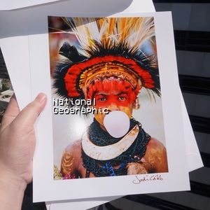 🔮 National Geographic Singed Print by Jodi Cobb